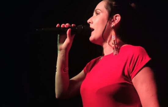 Sucessos do Kid Abelha embalam homenagem às mães