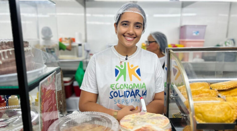 Governo de Sergipe divulga edital para comercialização de artesanato e comidas temáticas na Vila do Forró