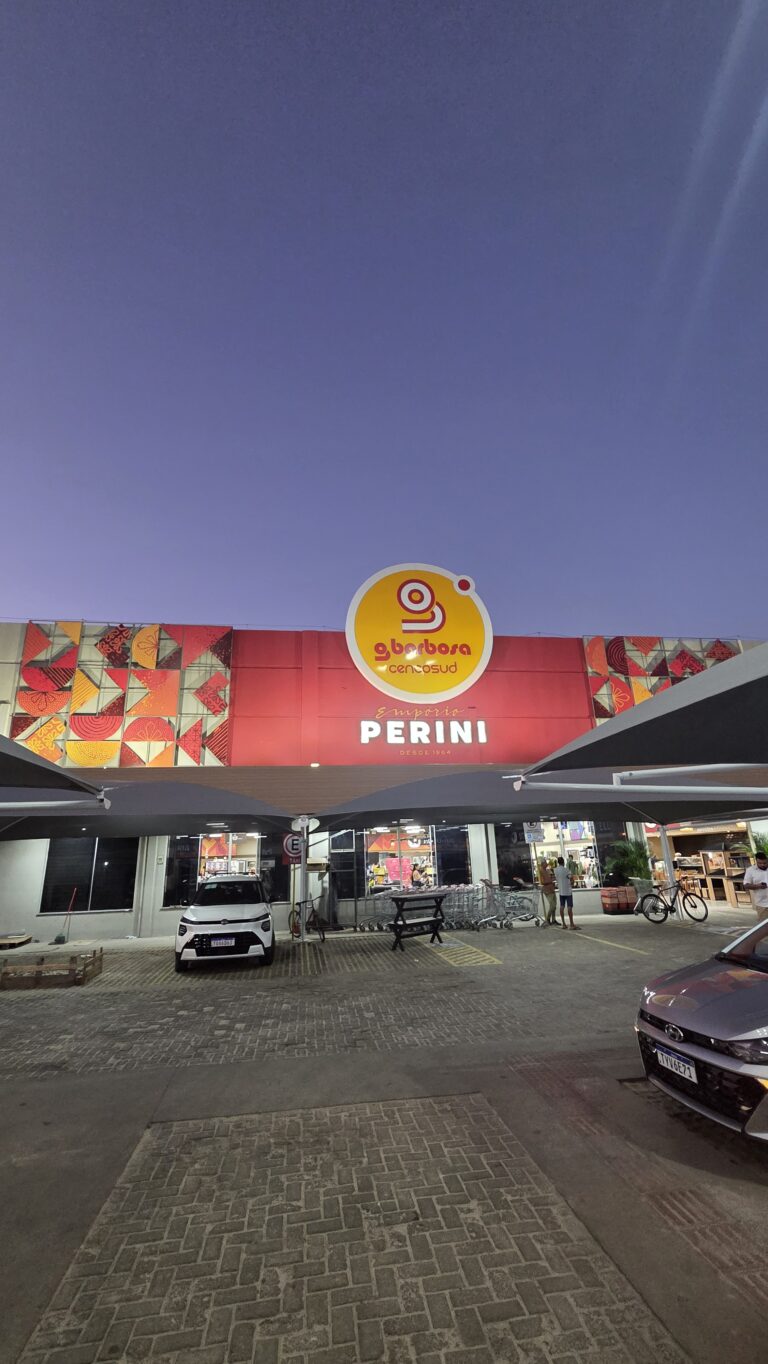 GBarbosa apresenta novo conceito de loja e traz a marca Perini para Sergipe