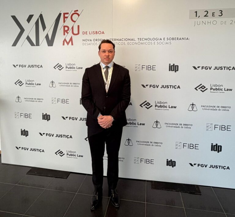 Advogado Andress Amadeus acompanha debates sobre tecnologia e inovação no XIV Fórum de Lisboa
