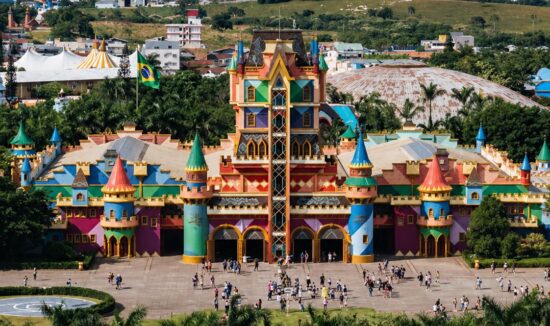São João impulsiona viagens de sergipanos para destinos de inverno e férias em família