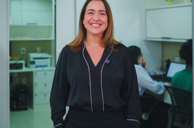 Abrir empresa virou rotina entre profissionais de saúde, mas gestão segue como desafio