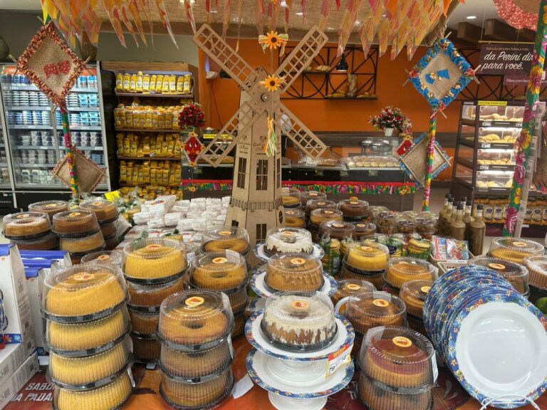 GBarbosa dispõe de comida típica para festa junina