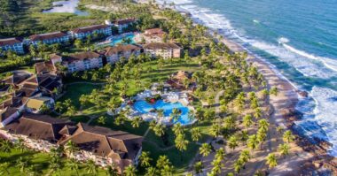 Costa do Sauípe all inclusive! Pacotes com voos + resorts à beira-mar a partir de R$ 3.383 por pessoa 