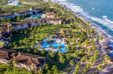 Costa do Sauípe all inclusive! Pacotes com voos + resorts à beira-mar a partir de R$ 3.383 por pessoa 