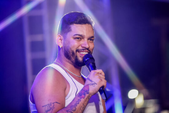 Feriado terá Emancipa Sunset na Orla Pôr do Sol com shows gratuitos 