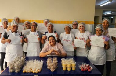 Mulheres buscam na cozinha o acesso ao empreendedorismo