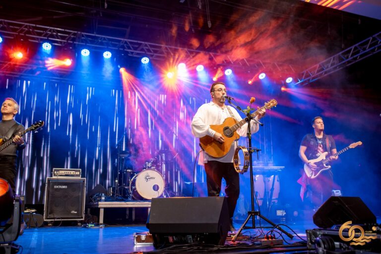 Salvador recebe maior show cover de Legião Urbana do país