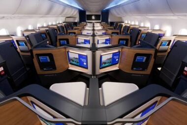 United Airlines amplia experiência premium em São Paulo com o novo interior Elevated no Boeing 787-9 Dreamline