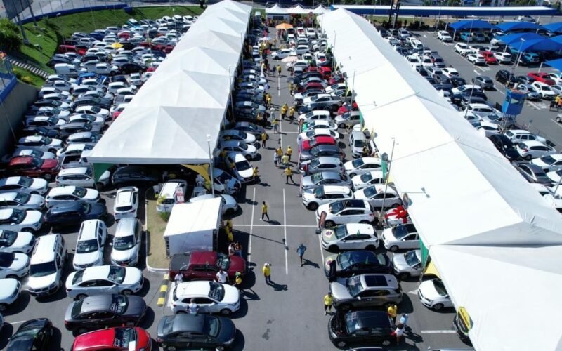 Gigantes de Sergipe reúne cerca de mil carros e motos em feirão de três dias em Aracaju