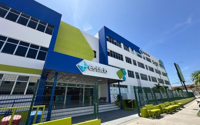 Feira de profissões levará experiência universitária gratuita para milhares de jovens em todo o Brasil