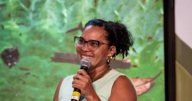 A mulher que fez da vitória-régia um negócio na Amazônia