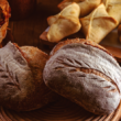 Pão artesanal ganha destaque com ingredientes e técnicas de produção