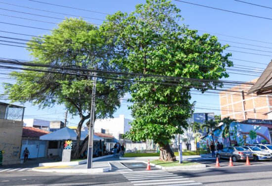 Prefeitura de Aracaju inaugura revitalização do Largo Professor Alcebíades Melo no conjunto Castelo Branco