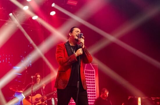 Ingressos para show de Dino Fonseca em Aracaju já estão à venda